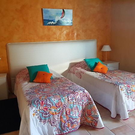 Chambres D'Hotes Les Chatelains Ennordres エクステリア 写真