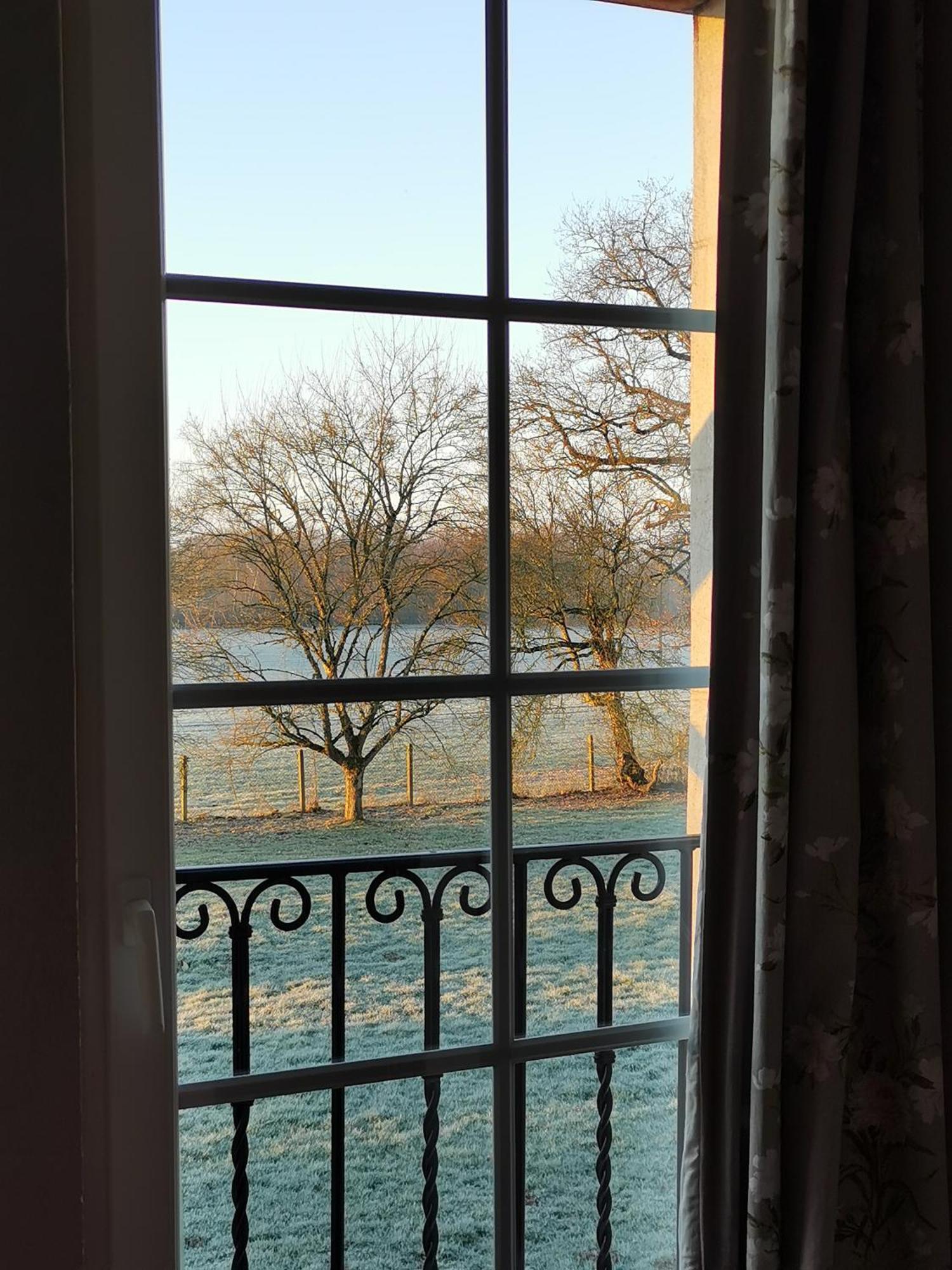 Chambres D'Hotes Les Chatelains Ennordres エクステリア 写真