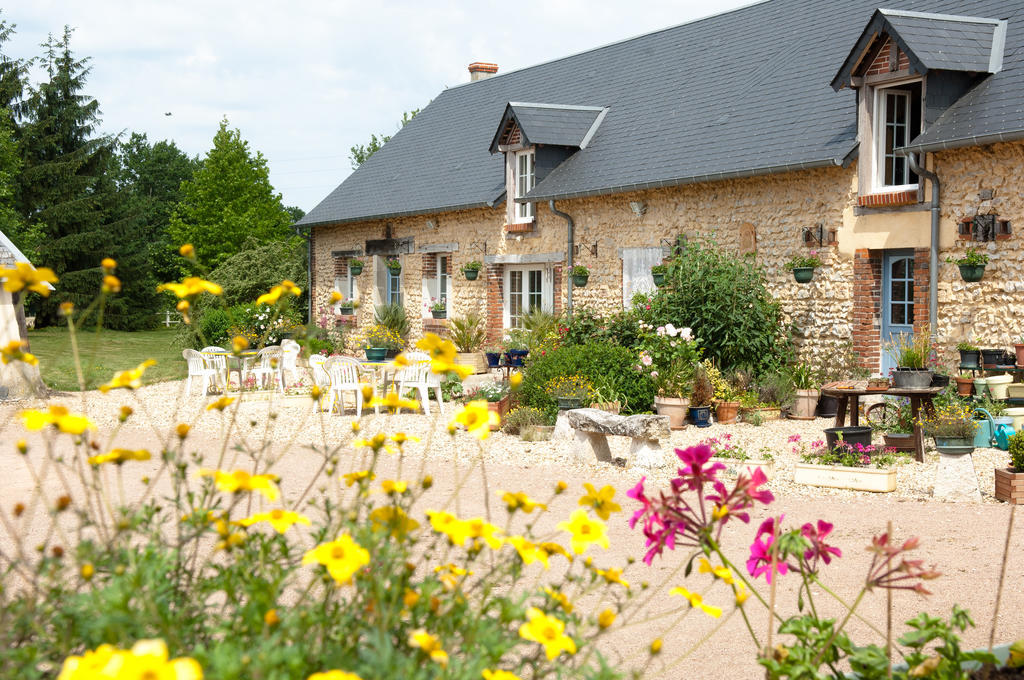 Chambres D'Hotes Les Chatelains Ennordres エクステリア 写真
